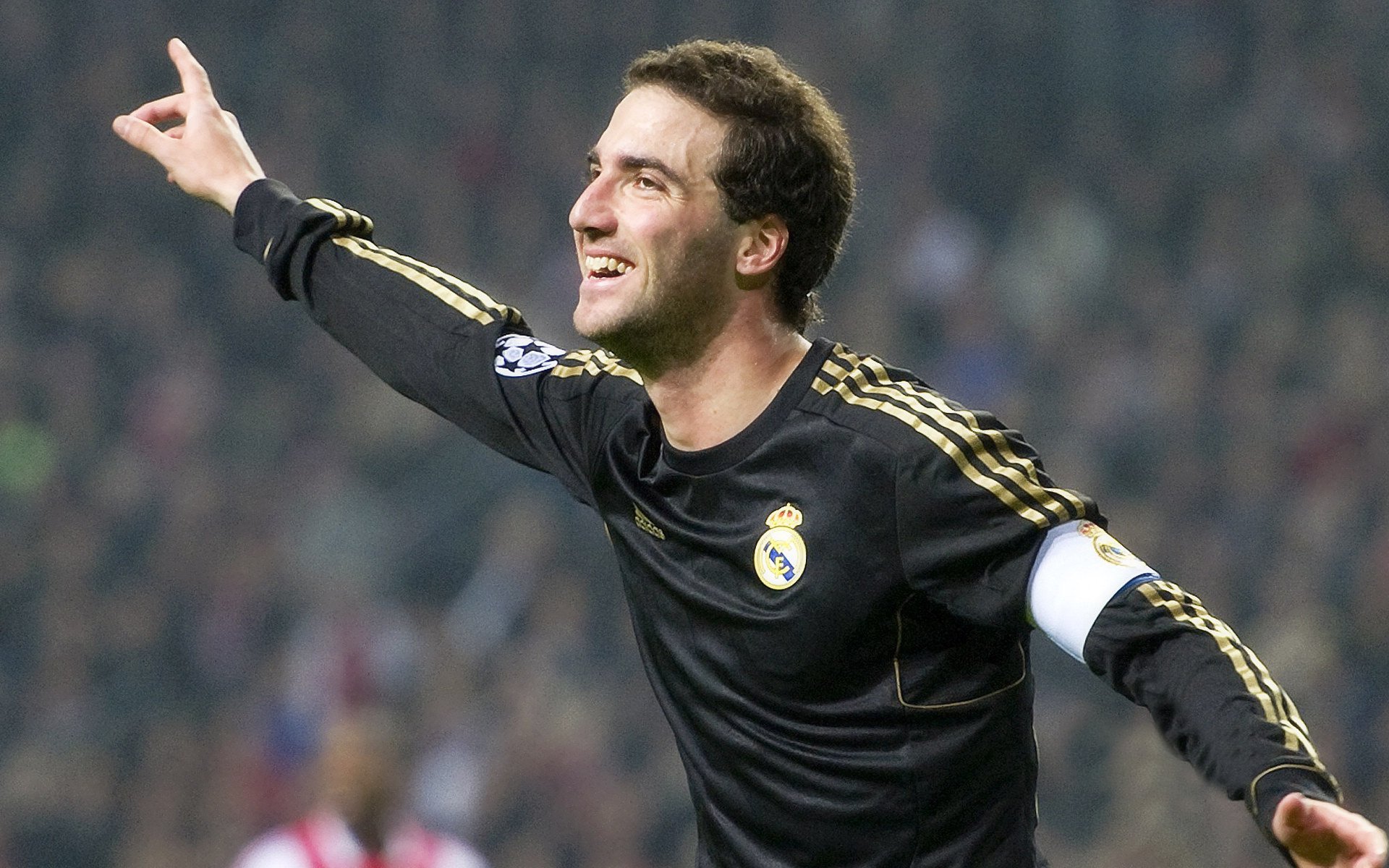 世界杯最燃激战：扣人心弦的持续狂欢，世界杯最激烈比赛